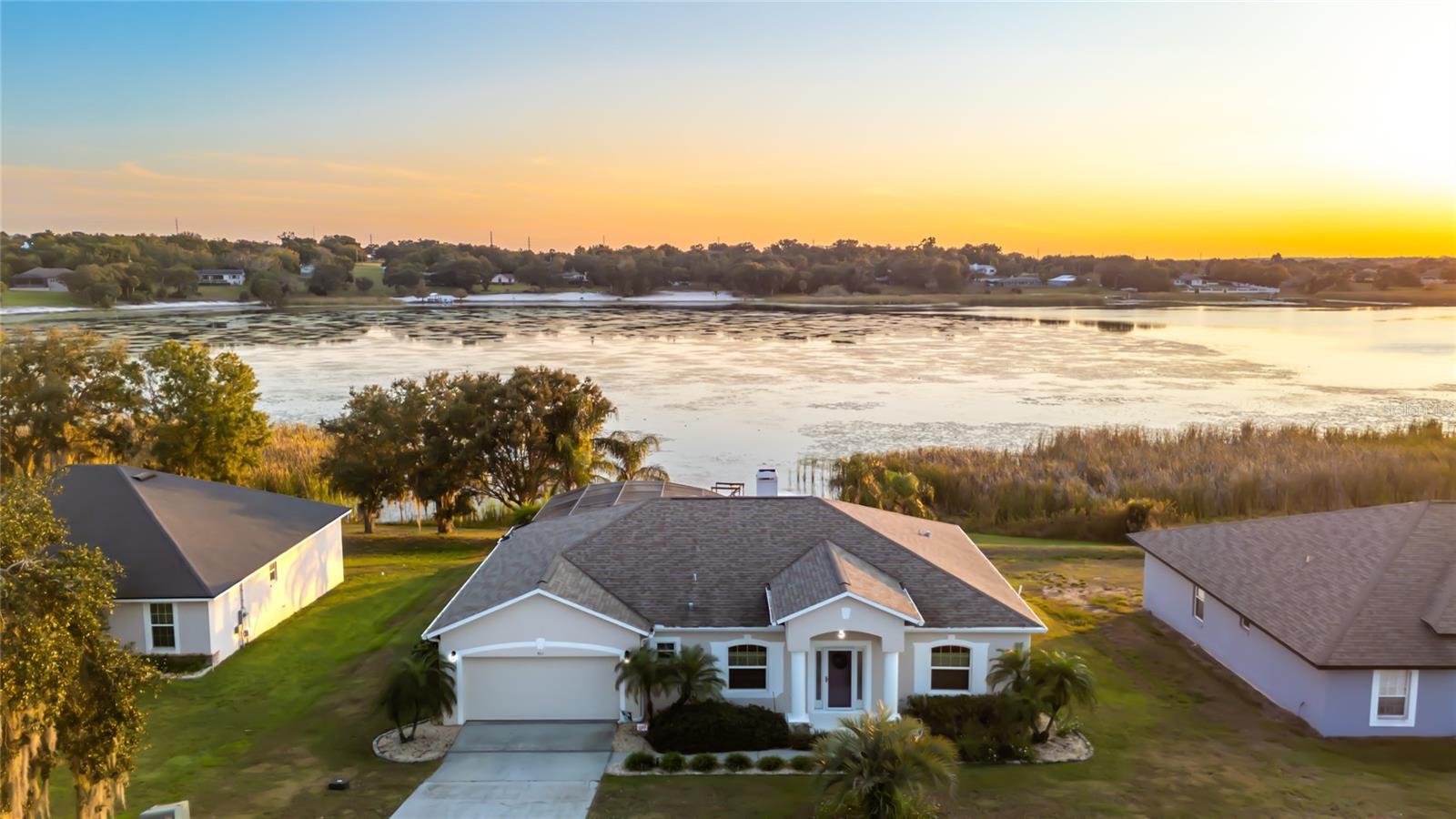 Image 48 of 54 For 911 Shawna Shores