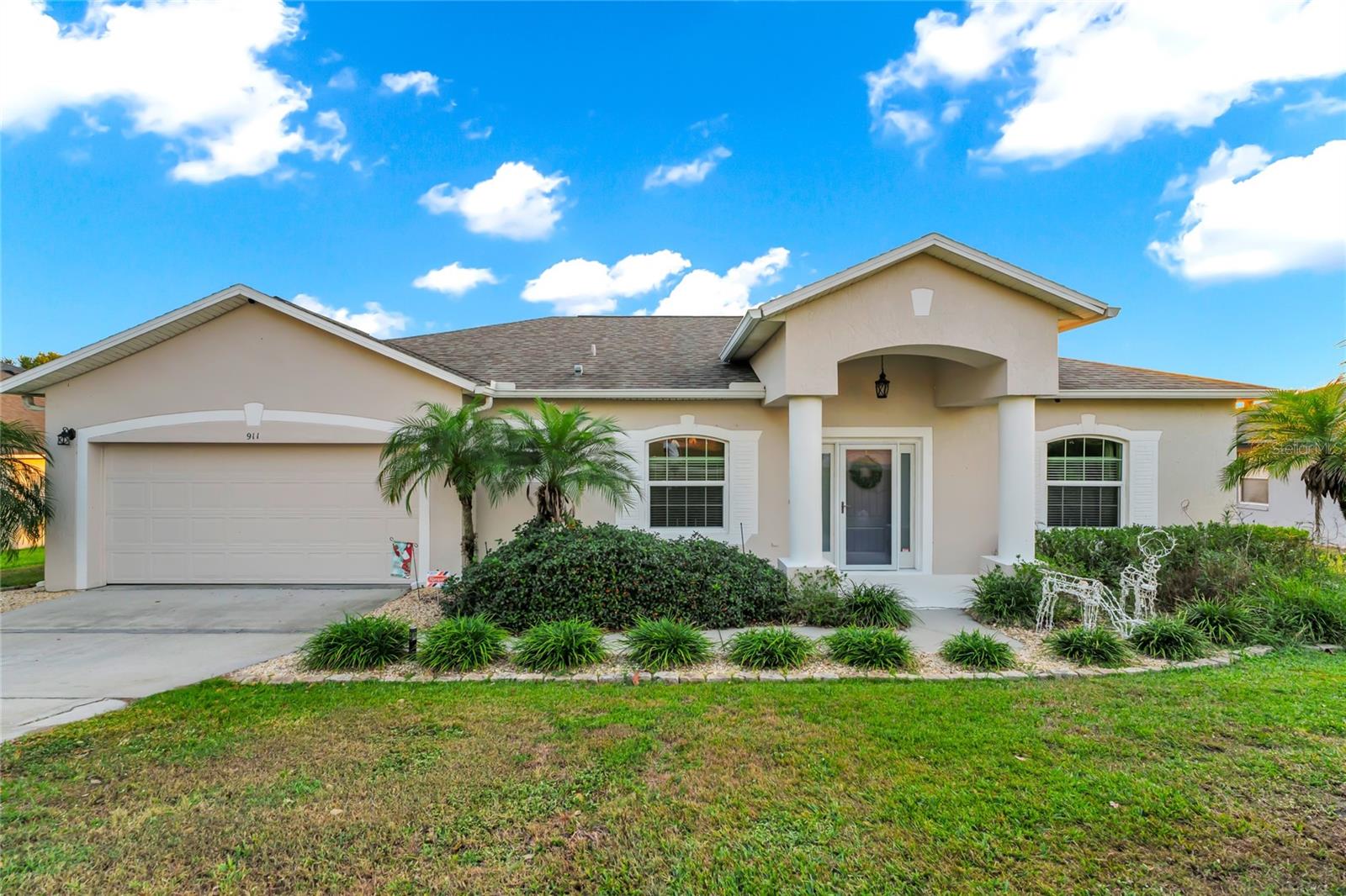 Image 53 of 54 For 911 Shawna Shores