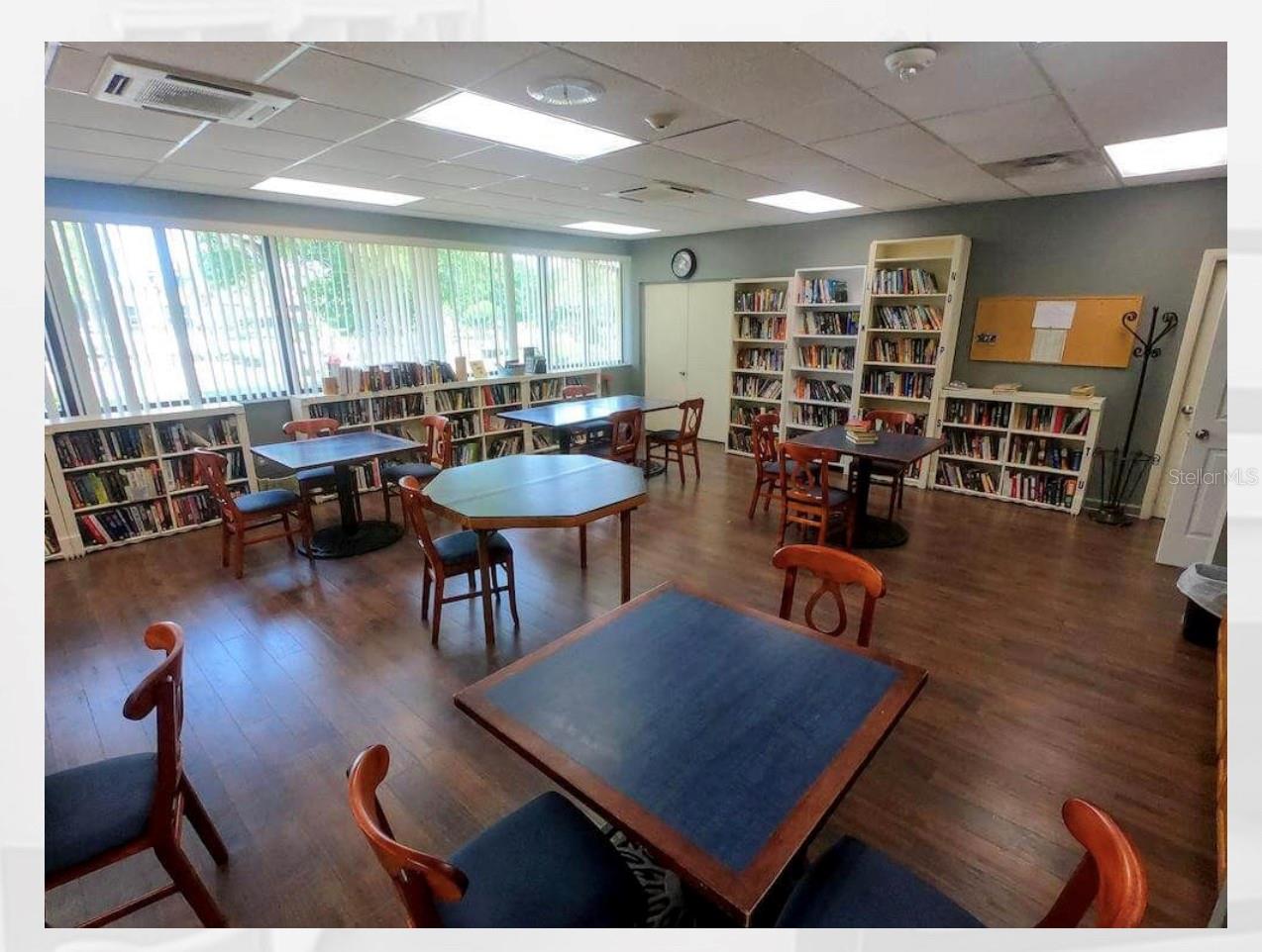 Image 25 of 32 For 3623 Atrium Drive