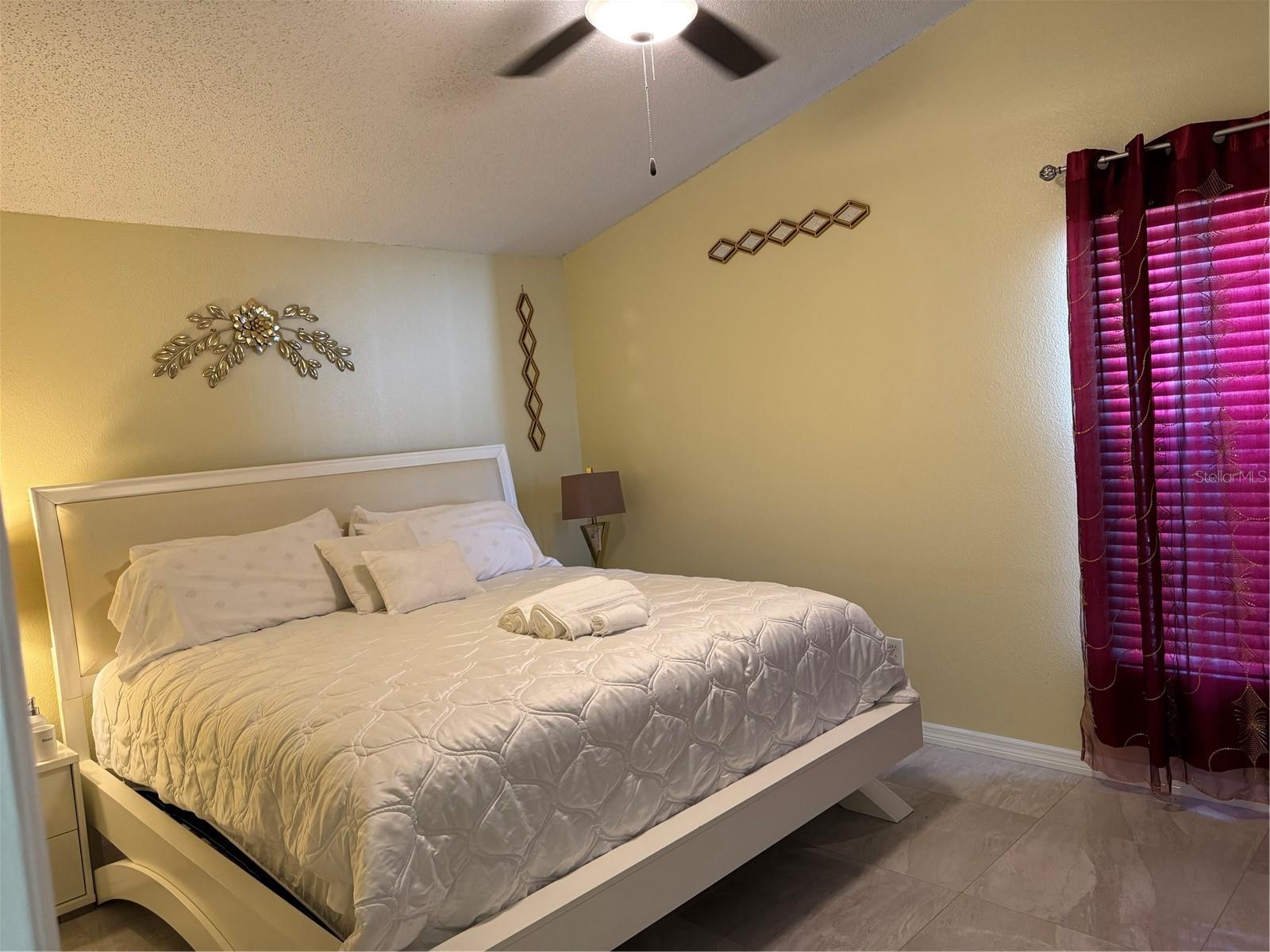 Image 10 of 19 For 5133 Luna Negra Drive