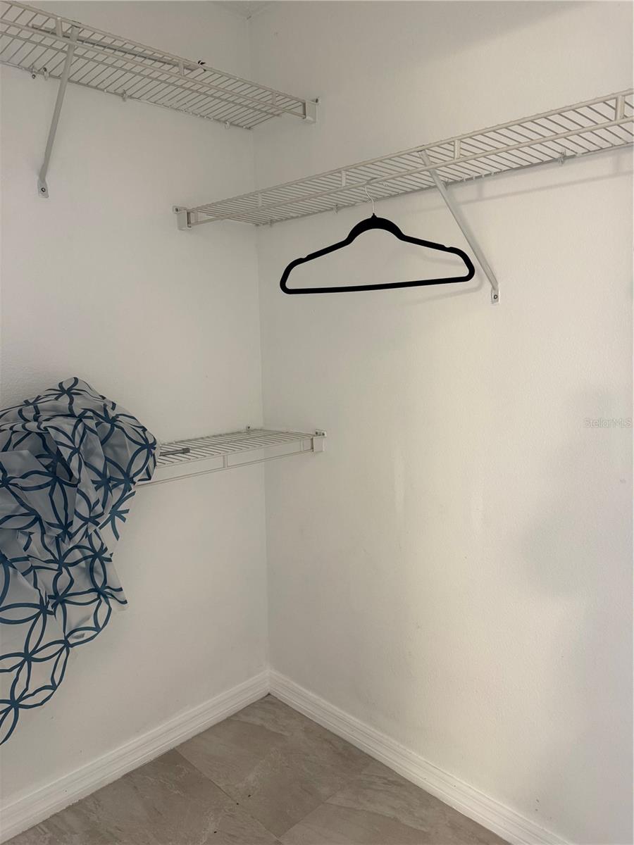 Image 14 of 19 For 5133 Luna Negra Drive