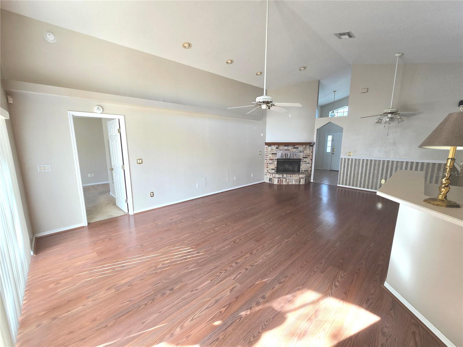 Image 15 of 21 For 752 Citrus Cove Drive