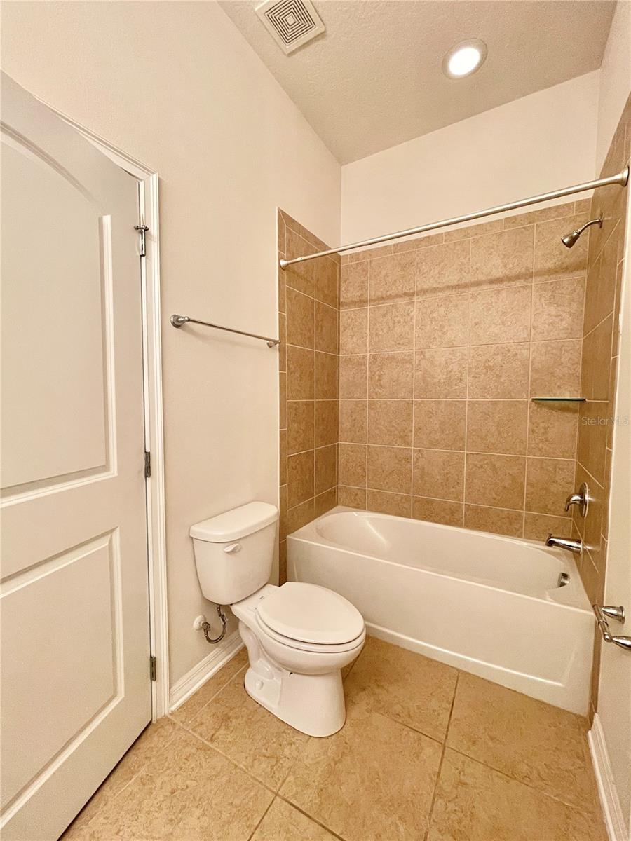 Image 20 of 23 For 12536 Climbing Vine Court