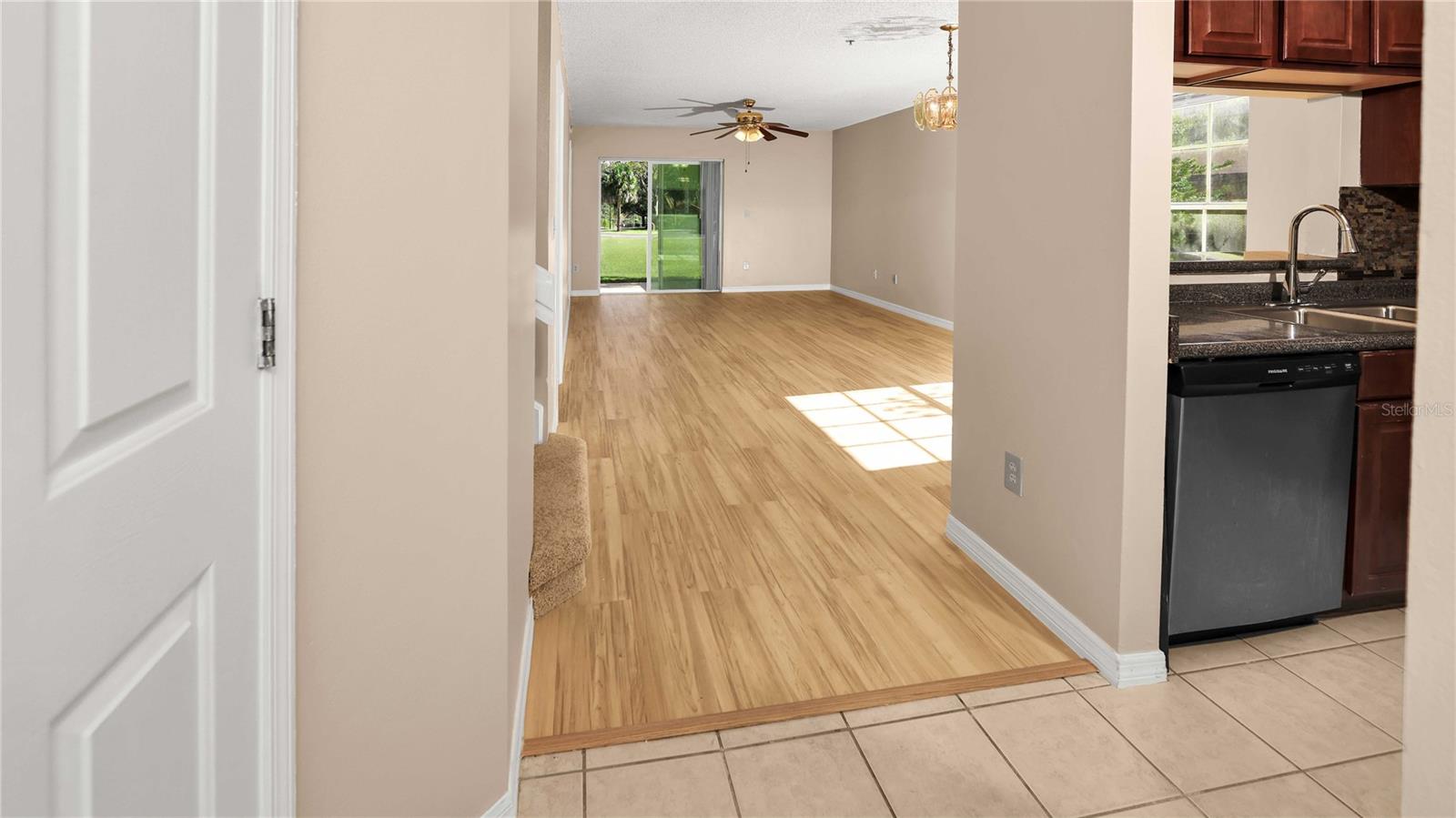 Image 10 of 25 For 1192 Fairway Drive