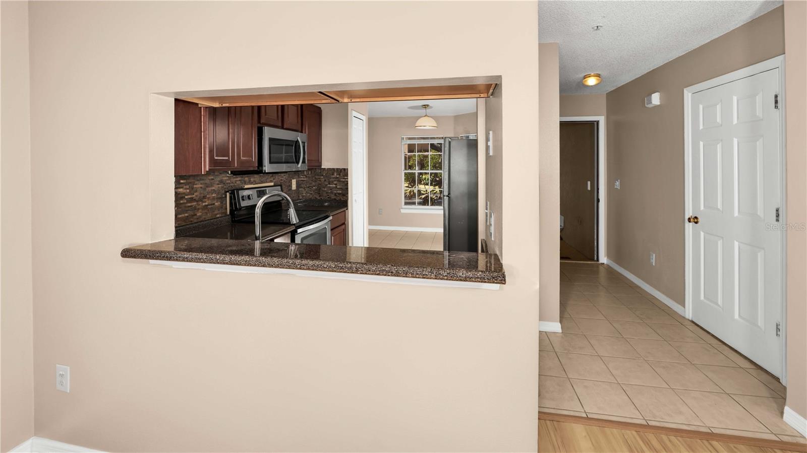 Image 7 of 25 For 1192 Fairway Drive