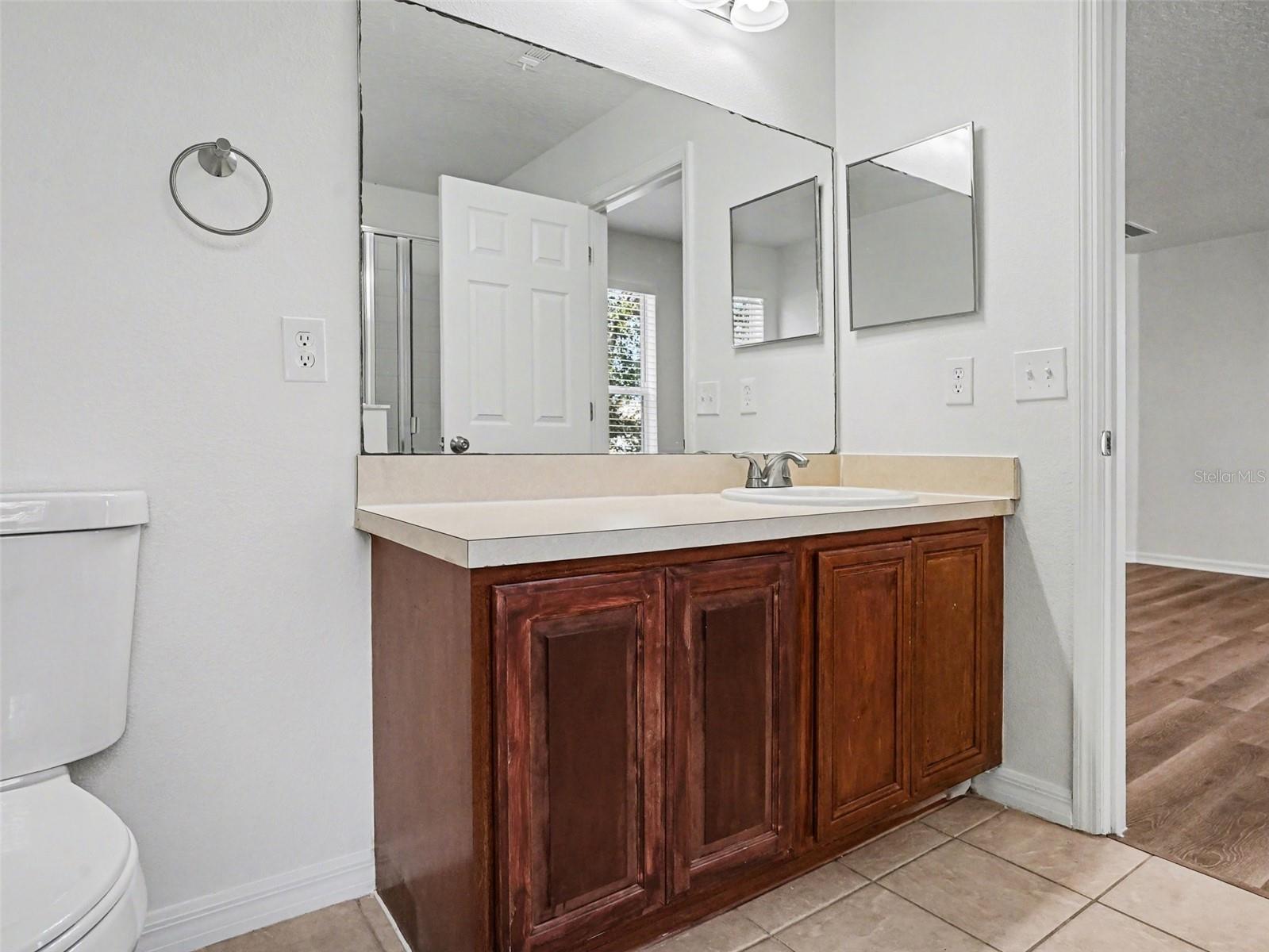 Image 13 of 17 For 2405 Hassonite Street