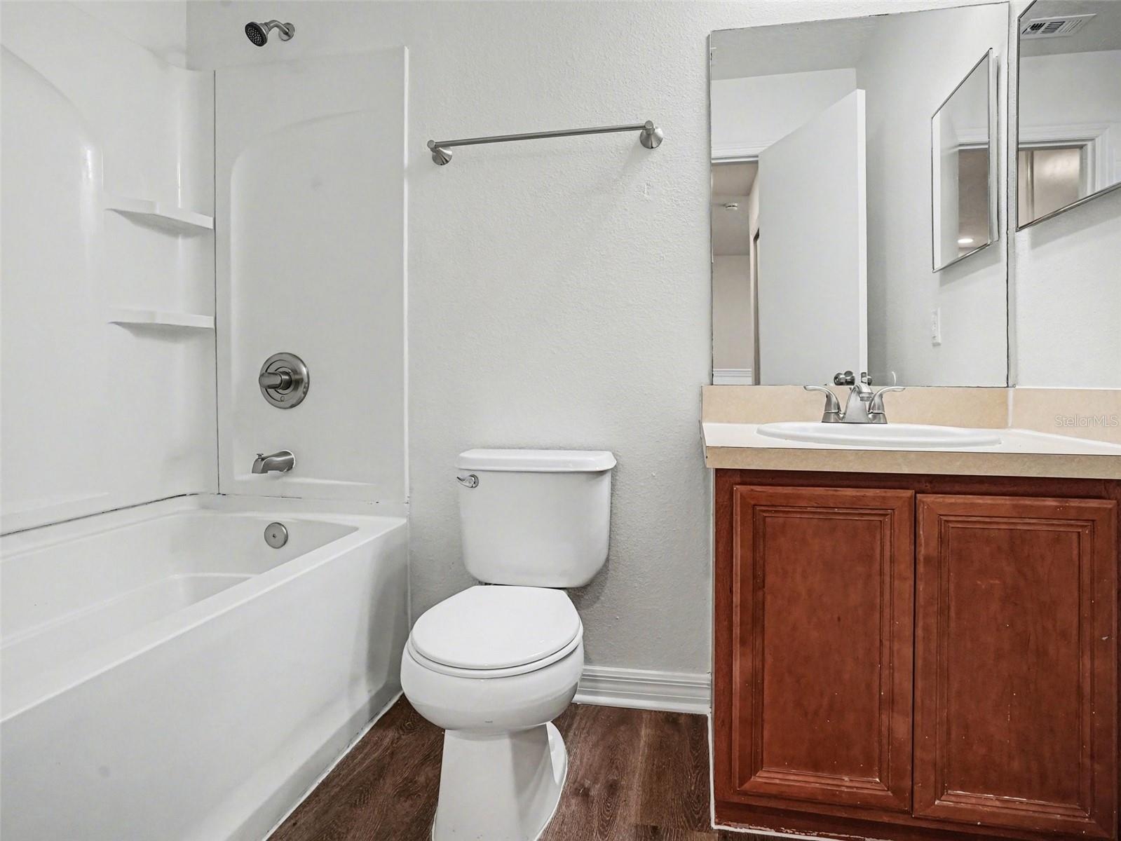 Image 16 of 17 For 2405 Hassonite Street