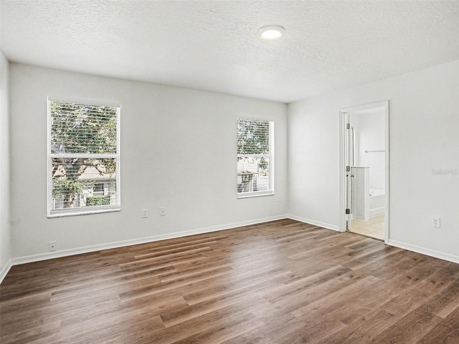 Image 9 of 17 For 2405 Hassonite Street