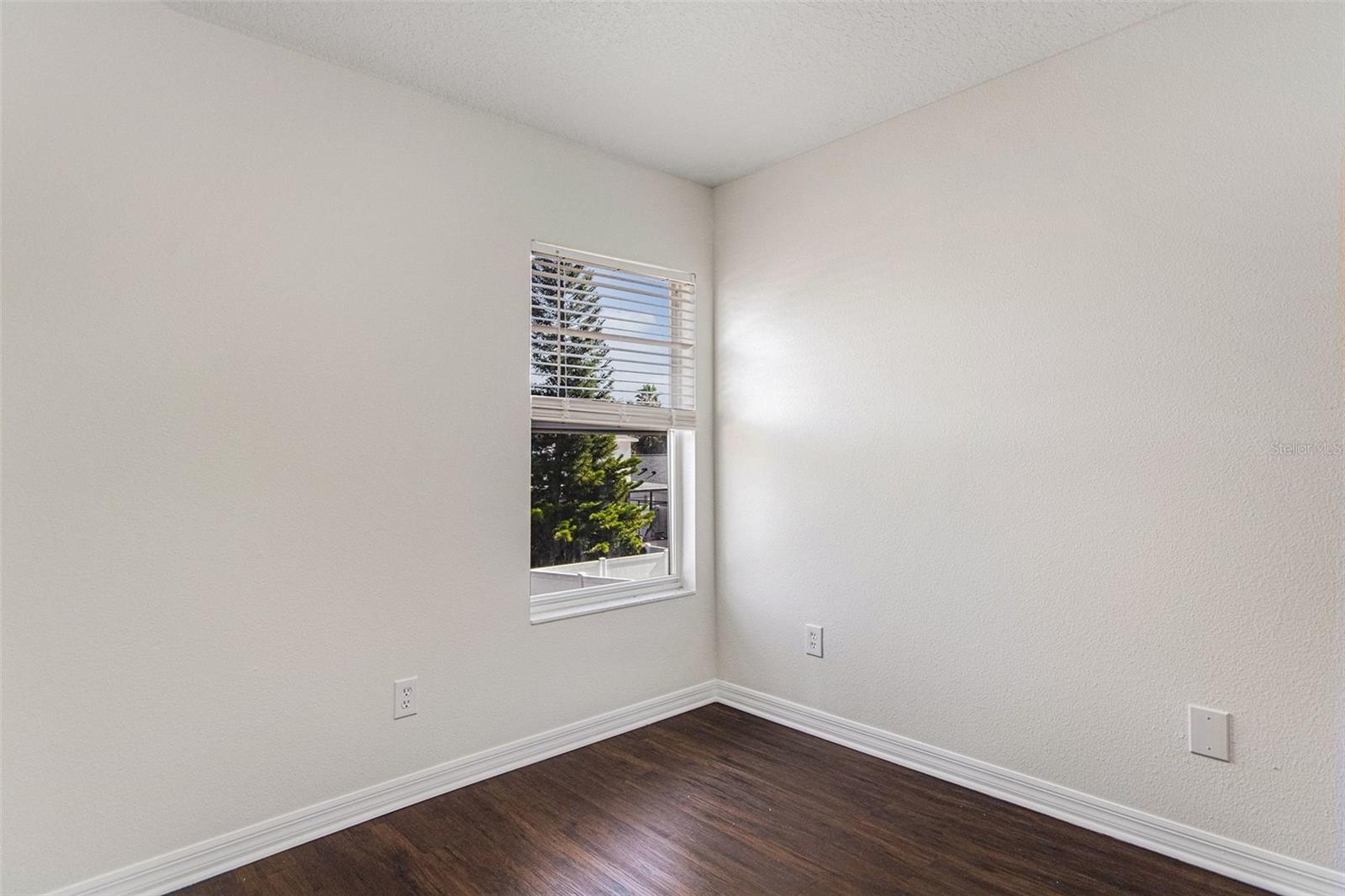 Image 17 of 27 For 1720 Portcastle Circle