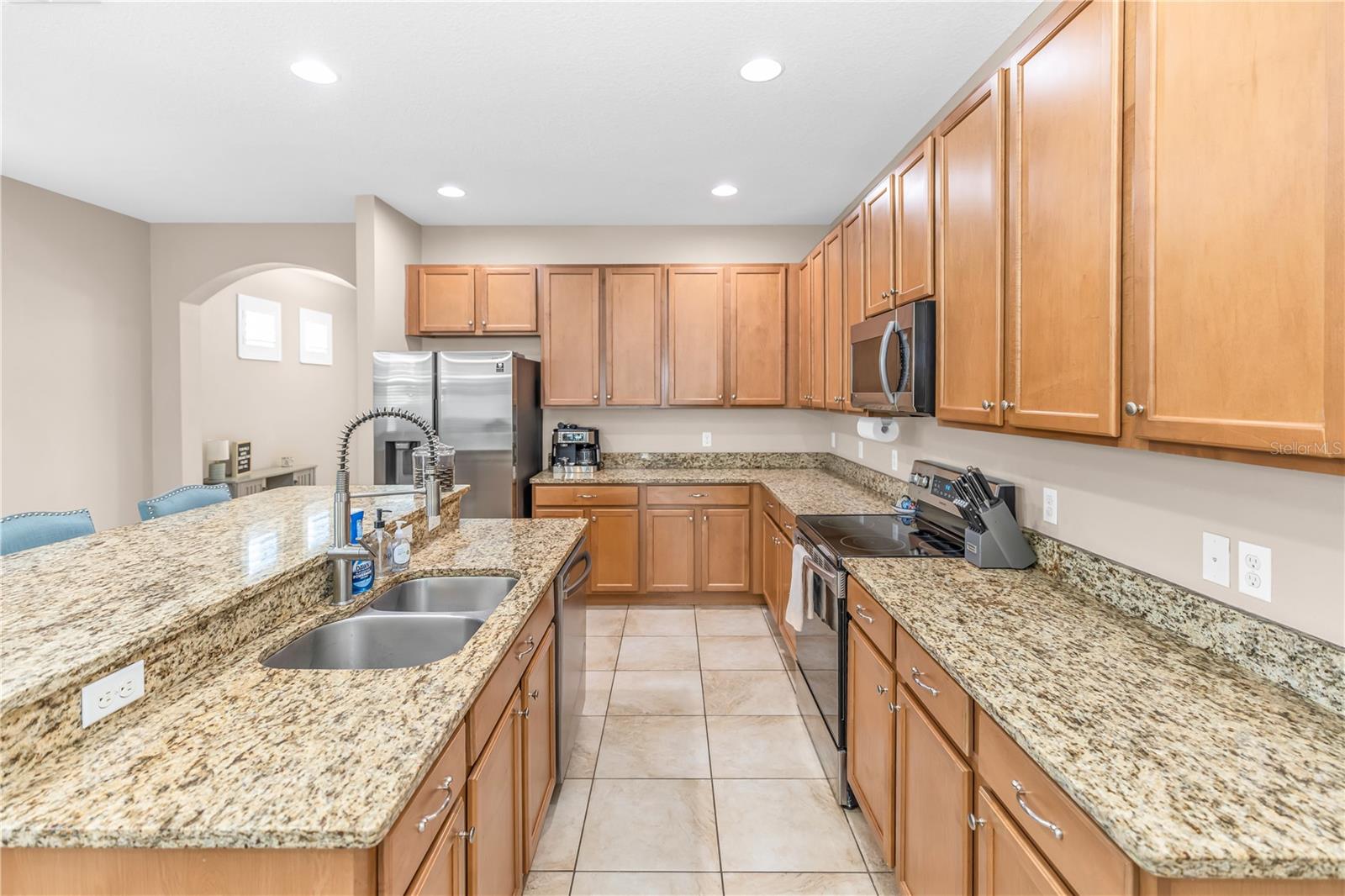 Image 9 of 32 For 15300 Montesino Drive