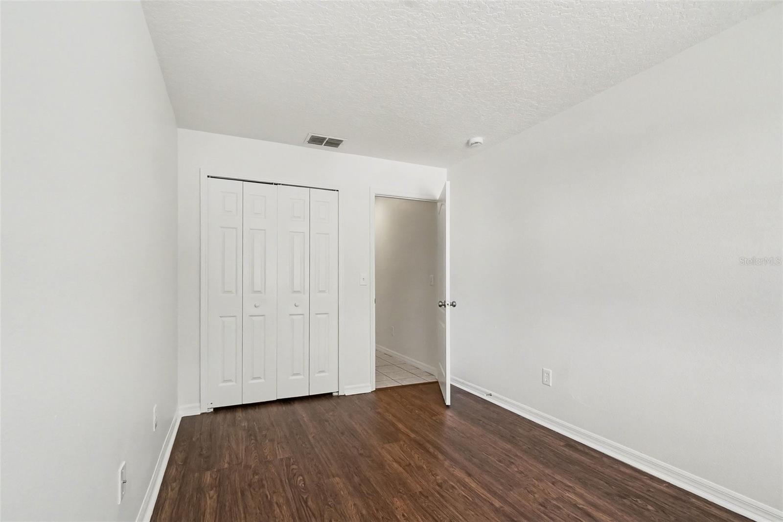 Image 13 of 25 For 1918 Aspenridge Court