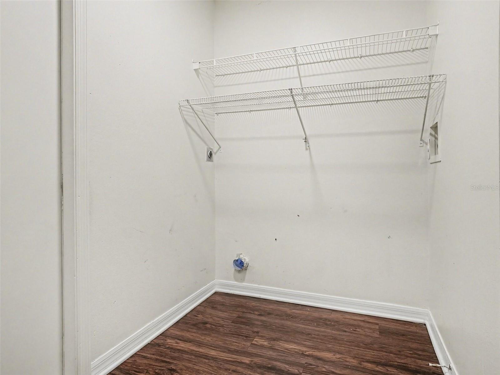 Image 19 of 27 For 16019 Horizon Court