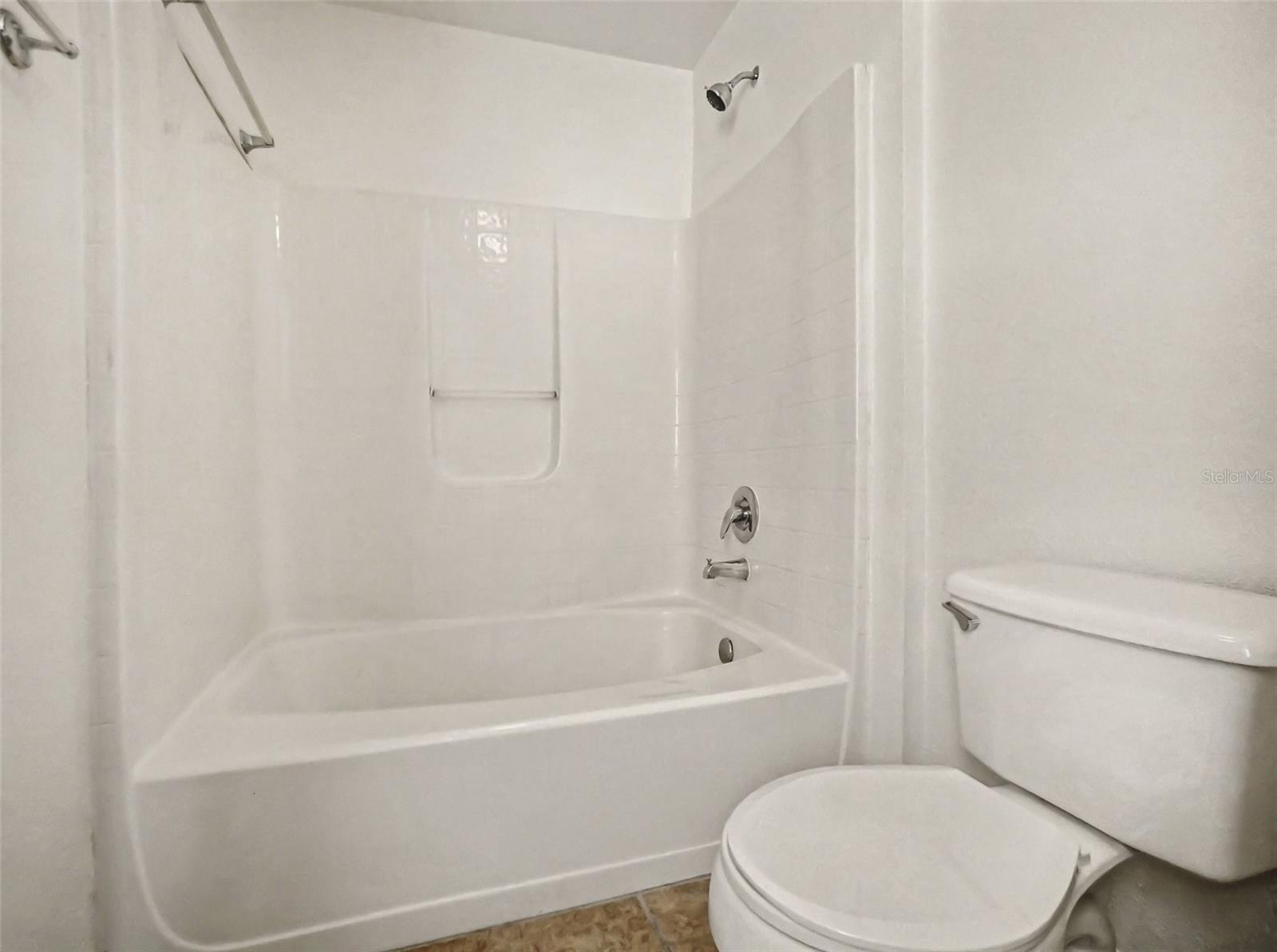 Image 11 of 16 For 375 Regal Downs Circle