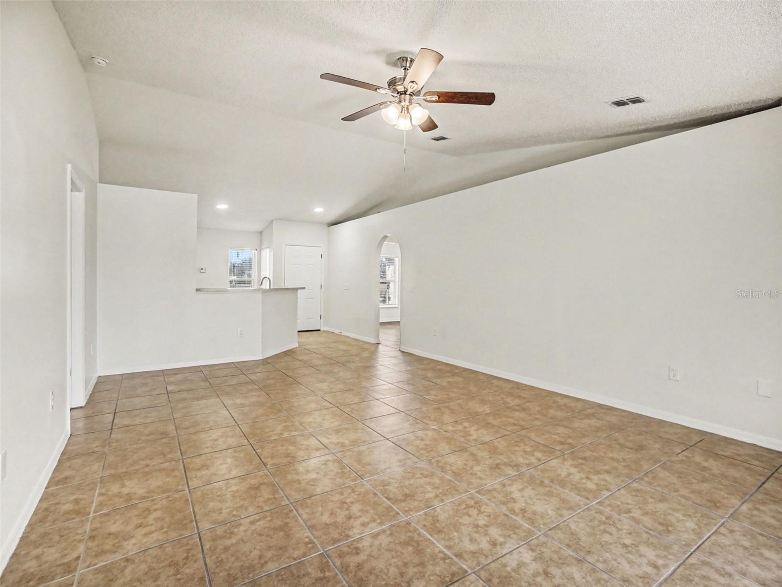 Image 3 of 16 For 375 Regal Downs Circle