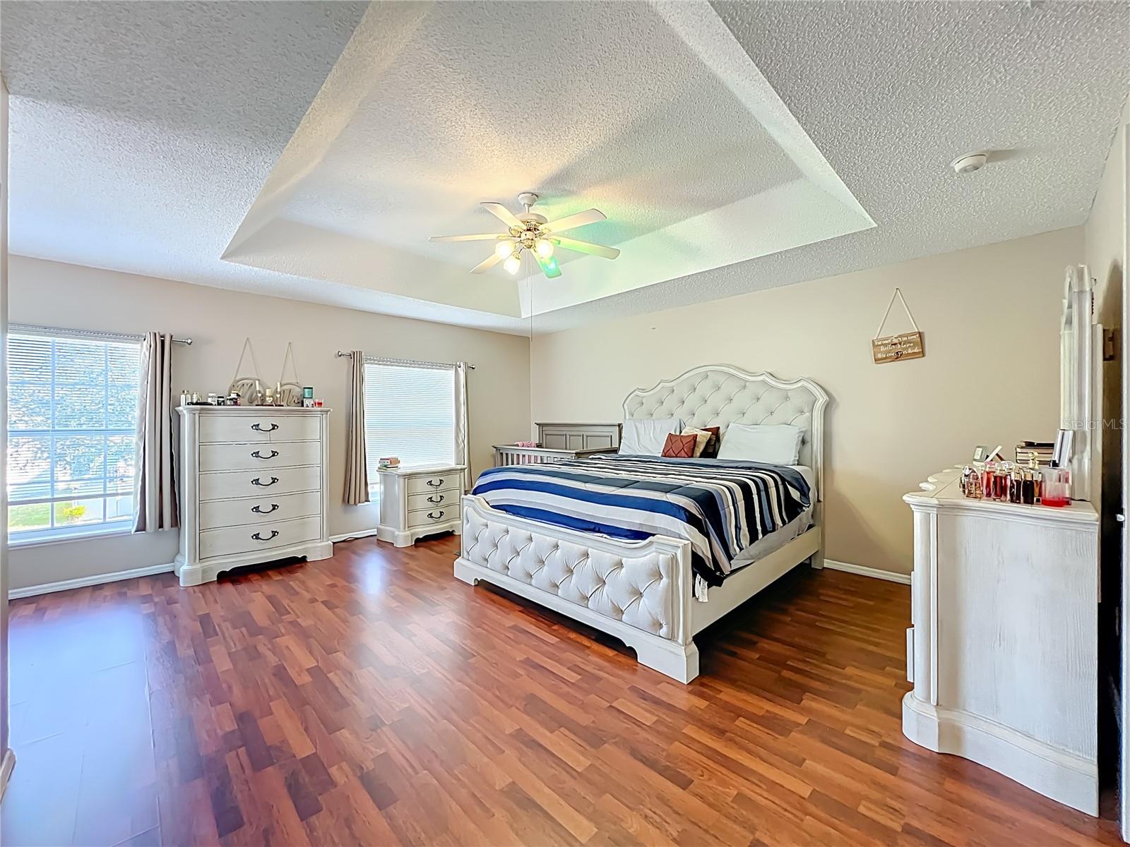 Image 35 of 55 For 15000 Lake Azure Drive