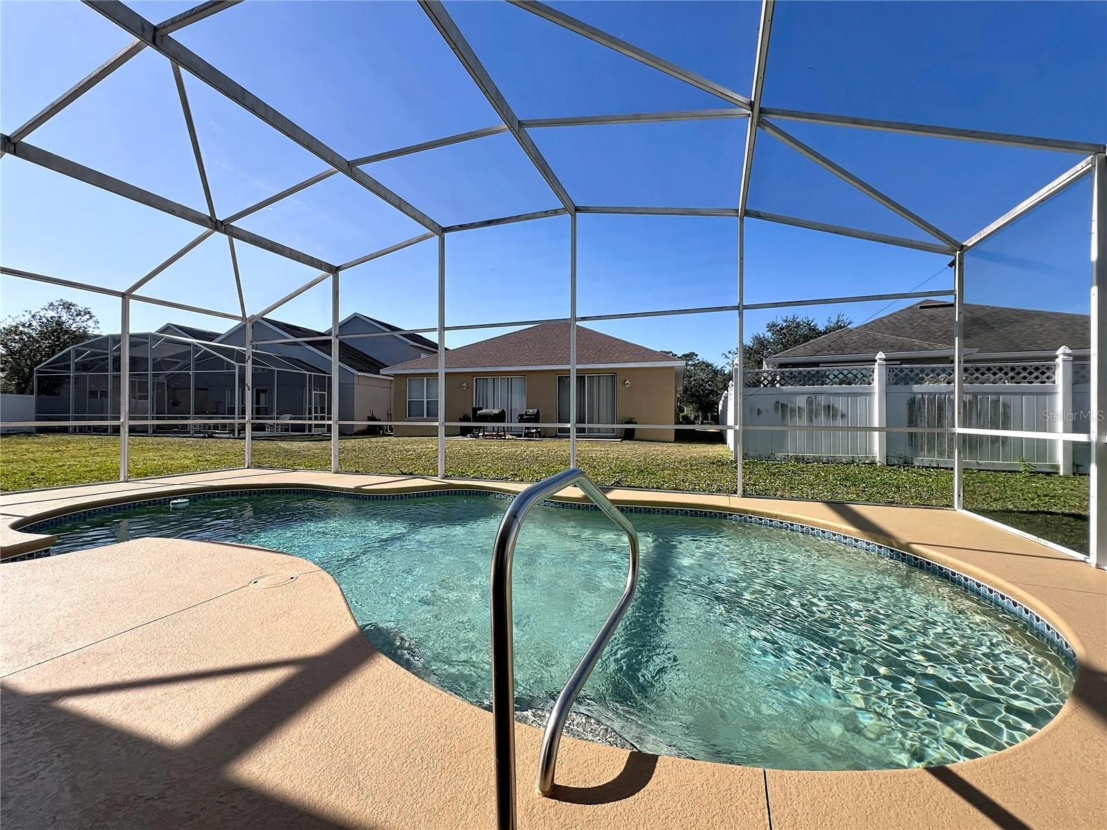 Image 49 of 55 For 15000 Lake Azure Drive