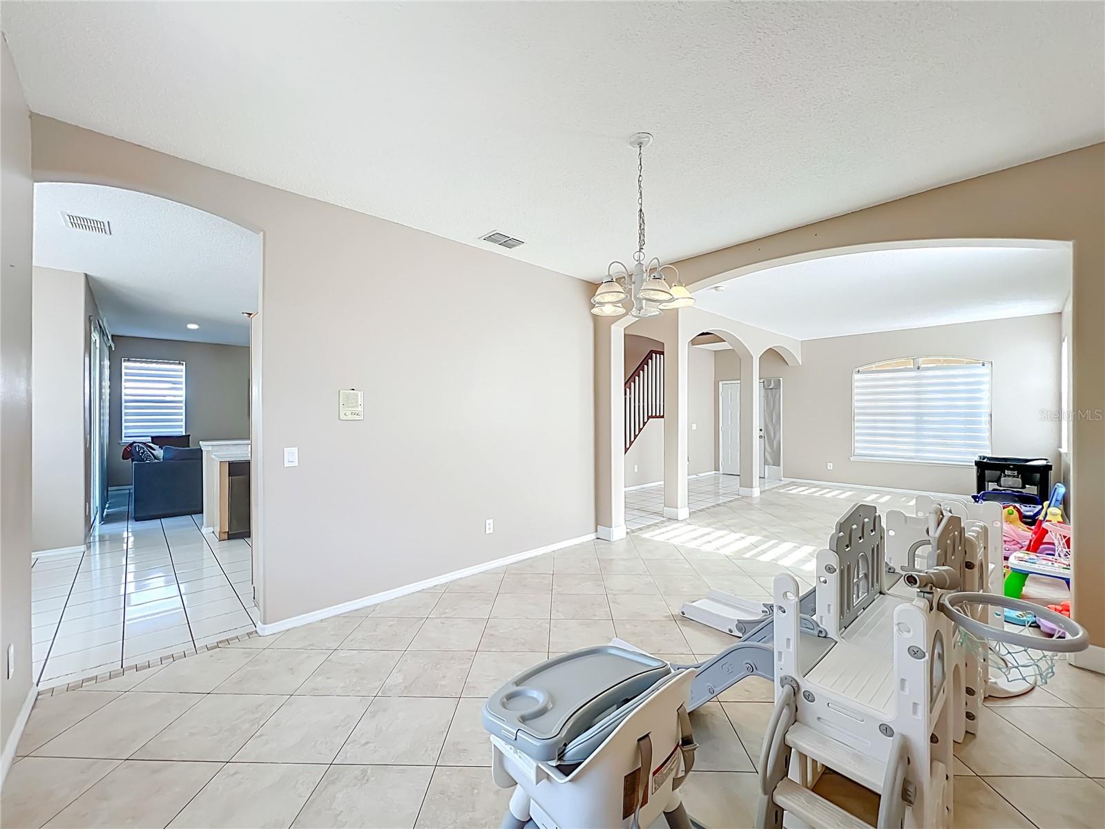 Image 7 of 55 For 15000 Lake Azure Drive