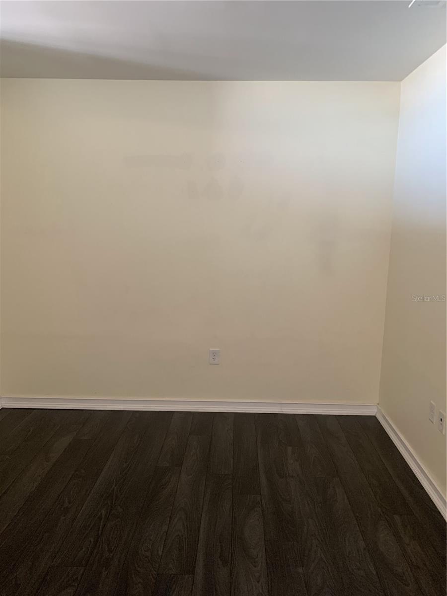 Image 17 of 20 For 155 Court Avenue 2507