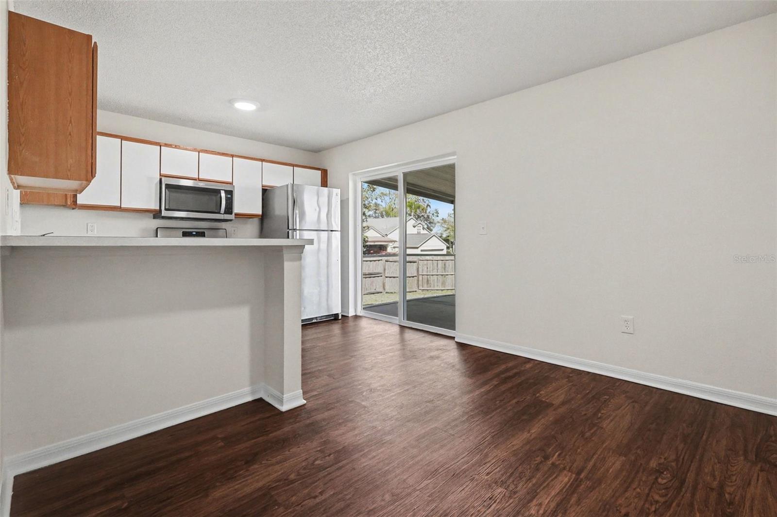 Image 4 of 15 For 210 Belvoir Drive