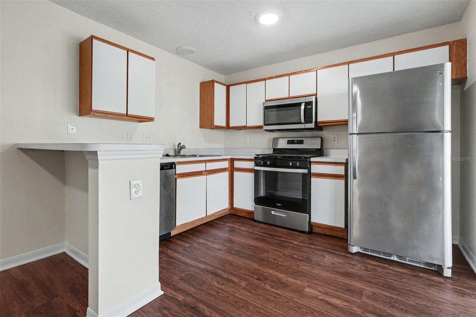 Image 5 of 15 For 210 Belvoir Drive