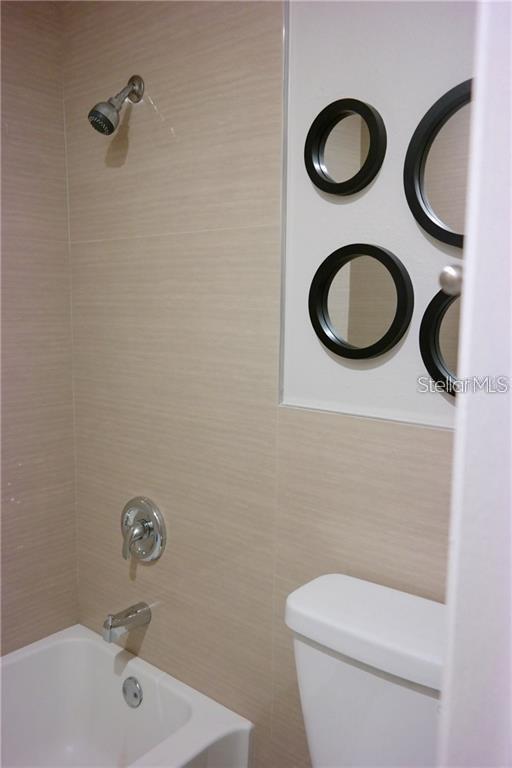 Image 12 of 14 For 224 Afton Square 104