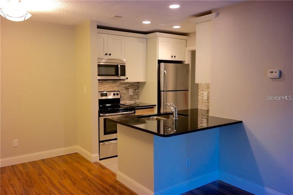 Image 3 of 14 For 224 Afton Square 104