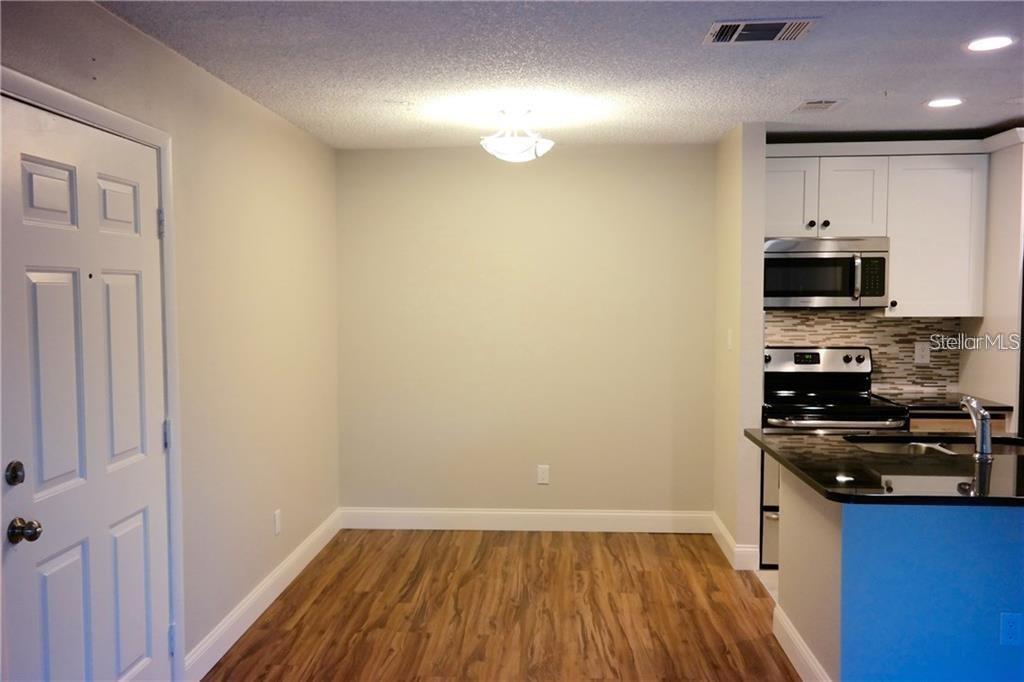 Image 7 of 14 For 224 Afton Square 104