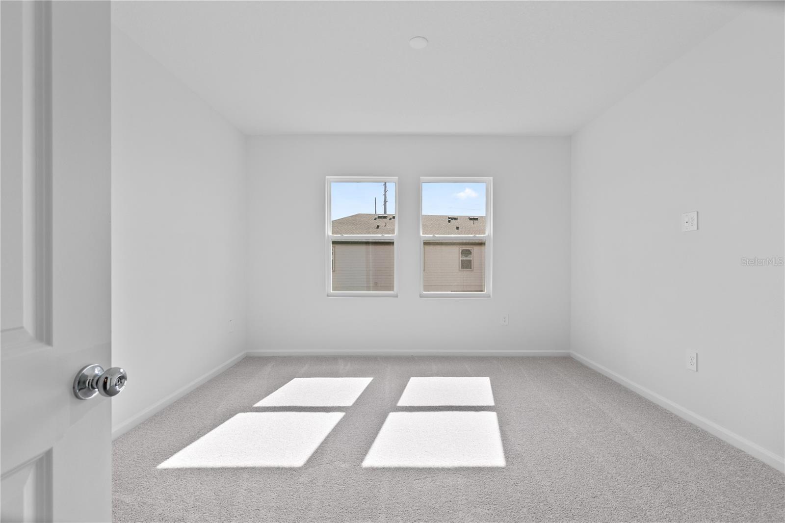 Image 13 of 23 For 624 Poppy Lane