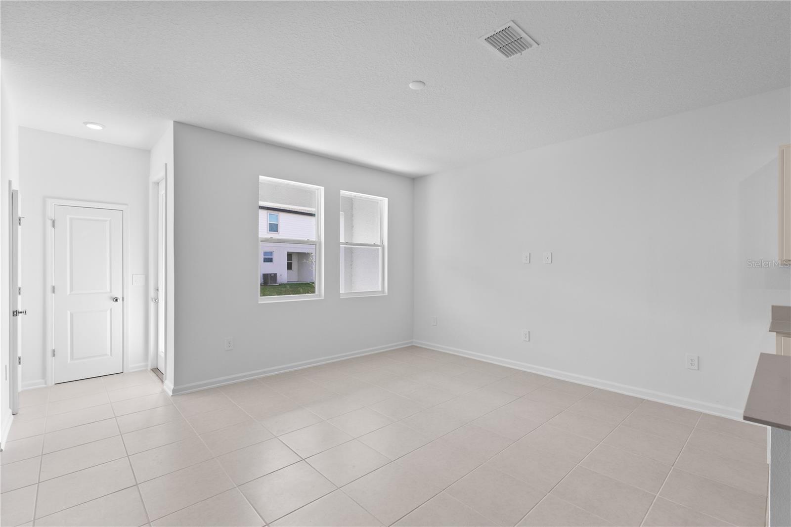 Image 8 of 23 For 624 Poppy Lane