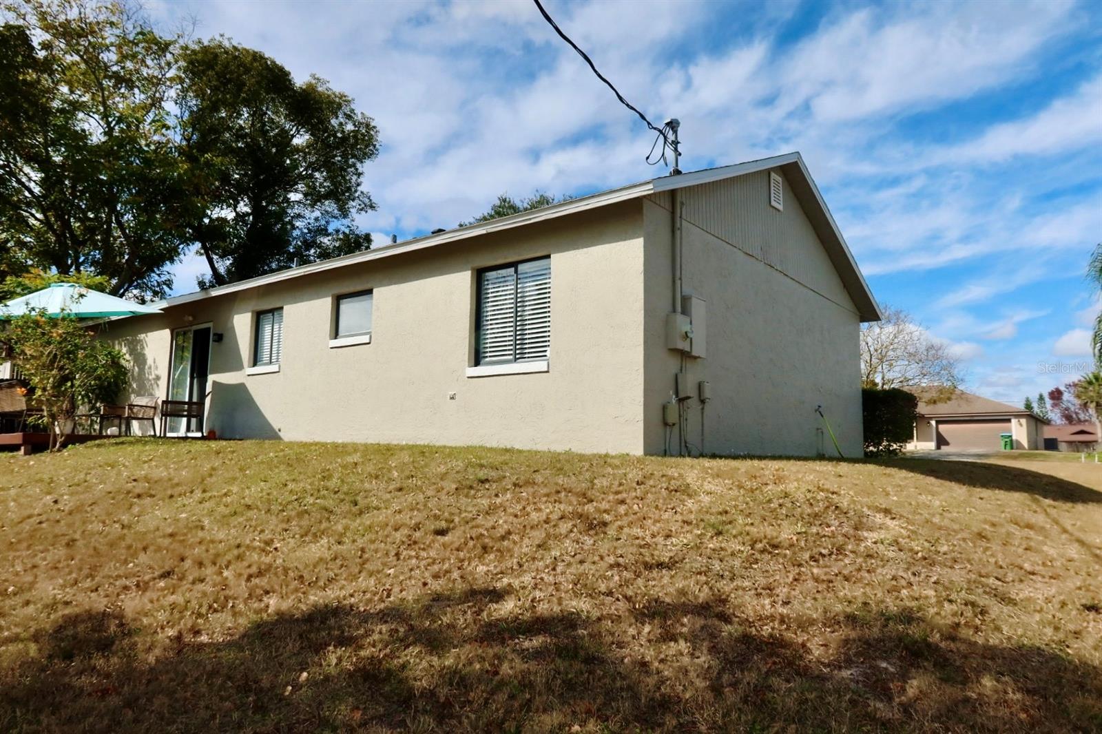 Image 15 of 23 For 2357 Kerridale Street