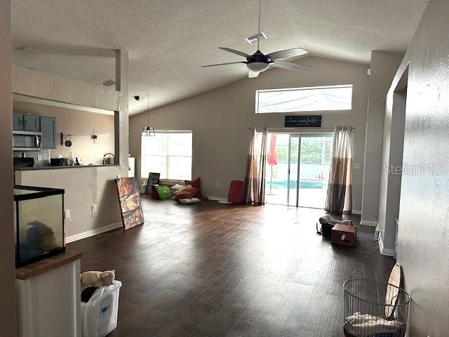 Image 5 of 13 For 954 Durango Loop Street