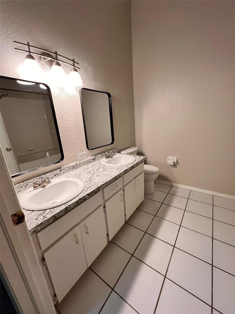 Image 16 of 16 For 8674 Hunters Key Circle