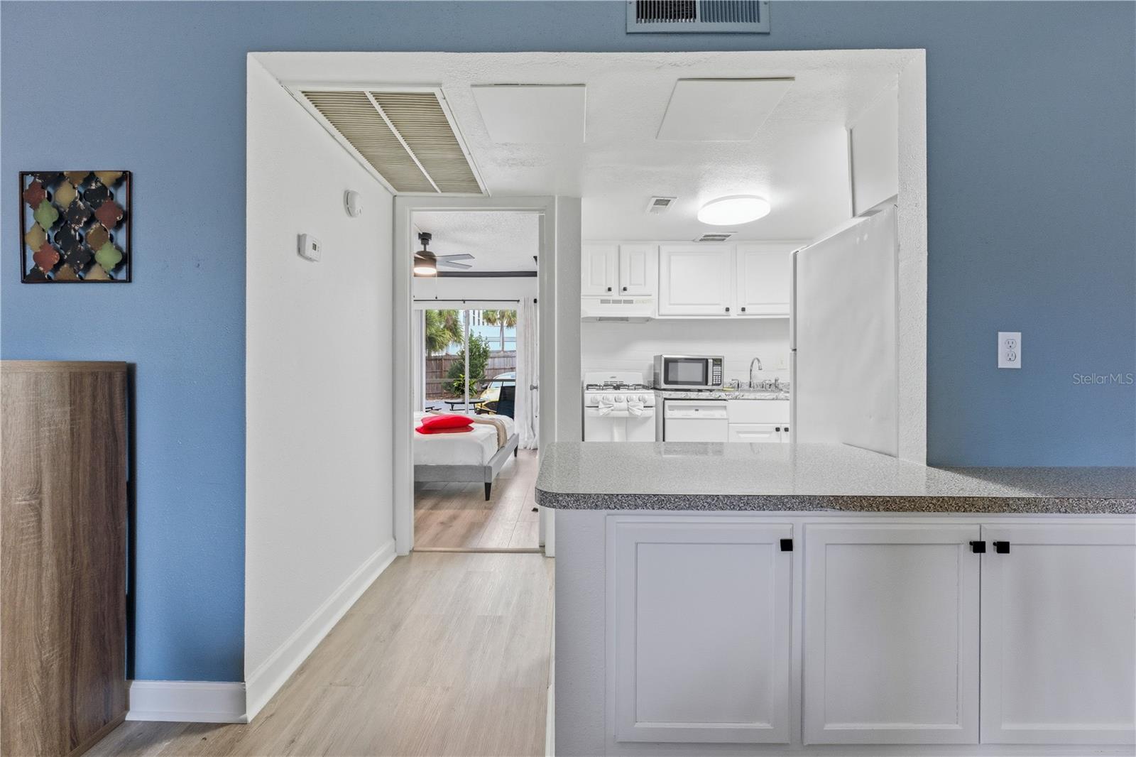 Image 11 of 29 For 139 Oyster Bay Circle 160