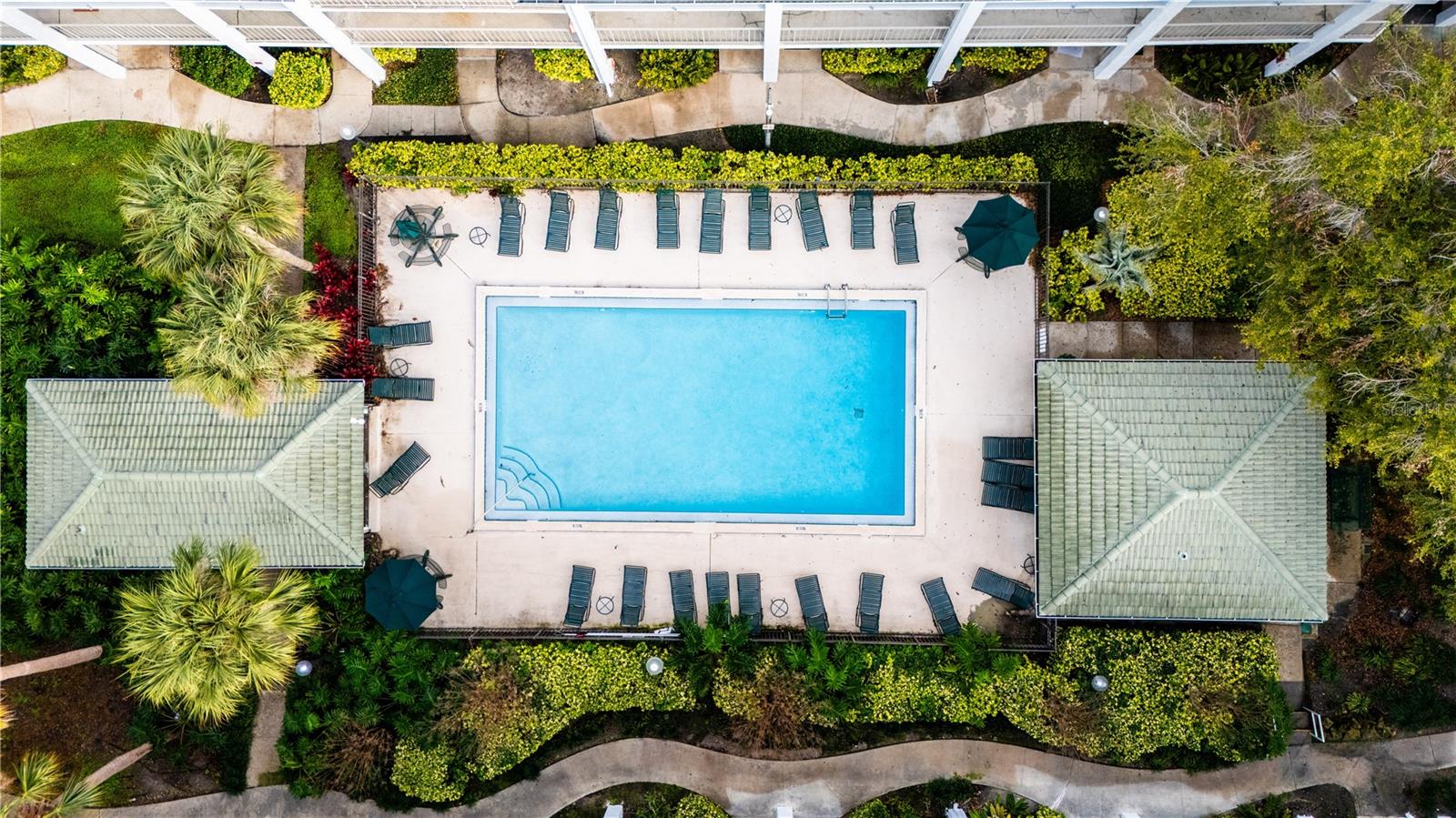 Image 21 of 29 For 139 Oyster Bay Circle 160