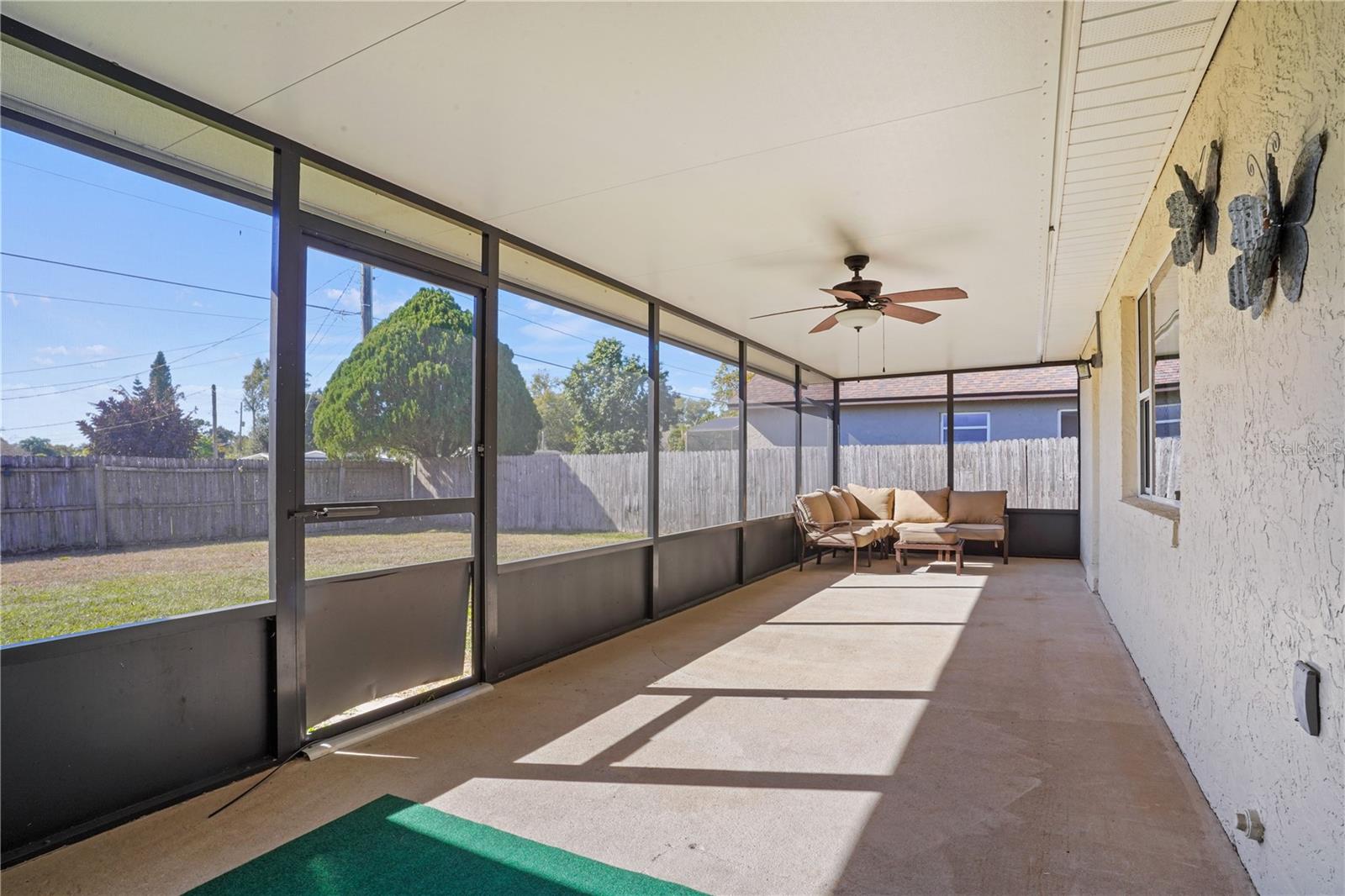 Image 22 of 47 For 4146 Thomassa Court