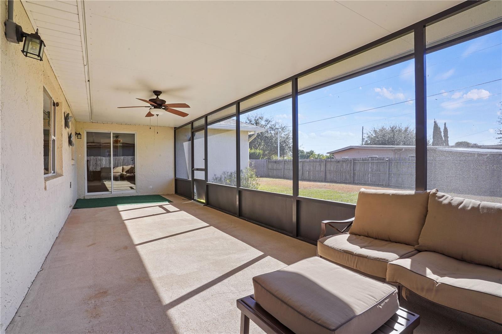 Image 23 of 47 For 4146 Thomassa Court