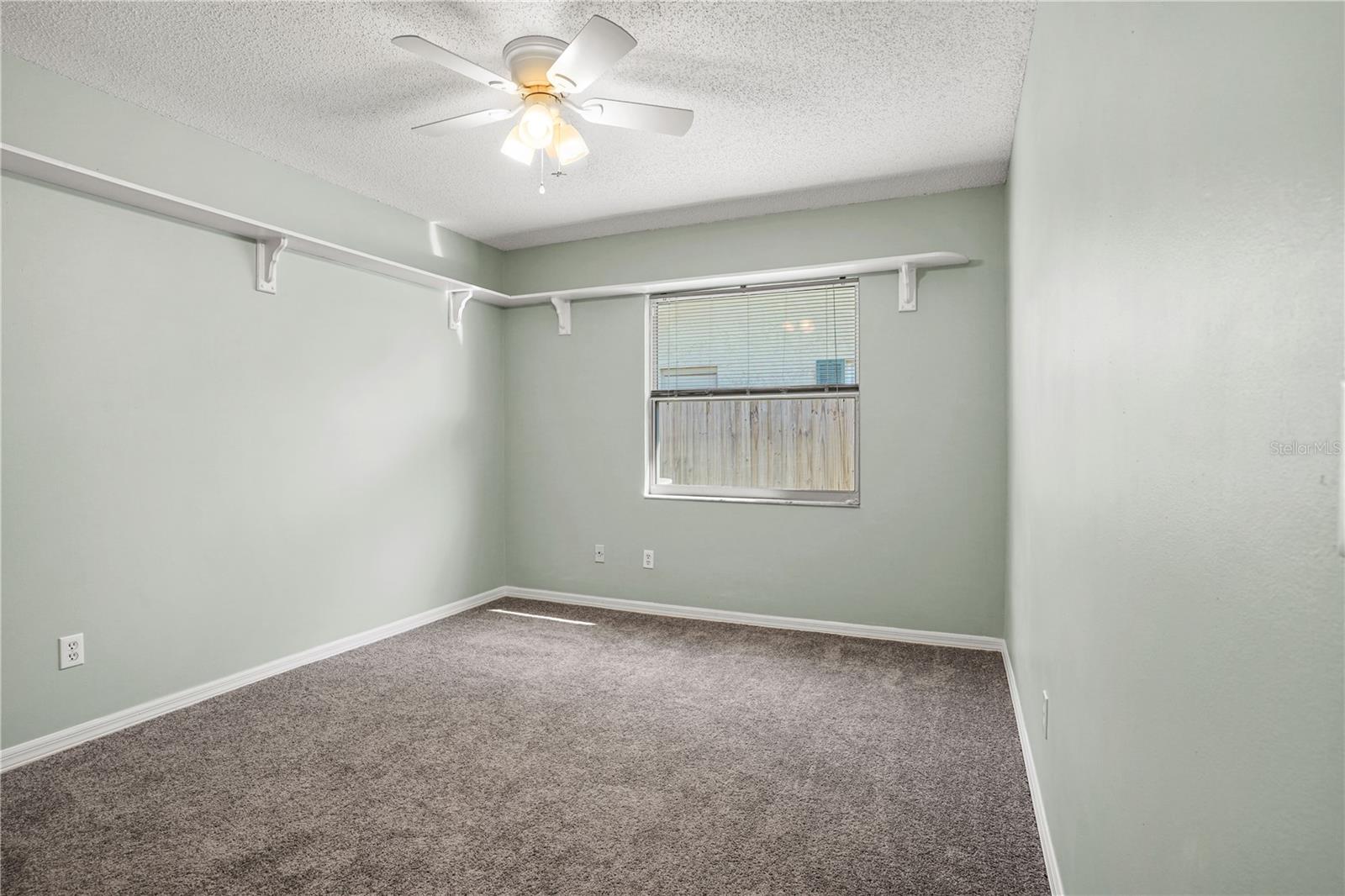 Image 31 of 47 For 4146 Thomassa Court