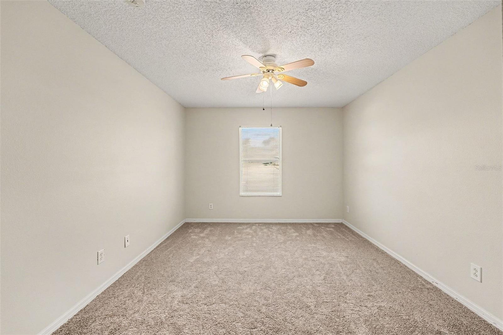 Image 26 of 34 For 8520 La Isla Drive