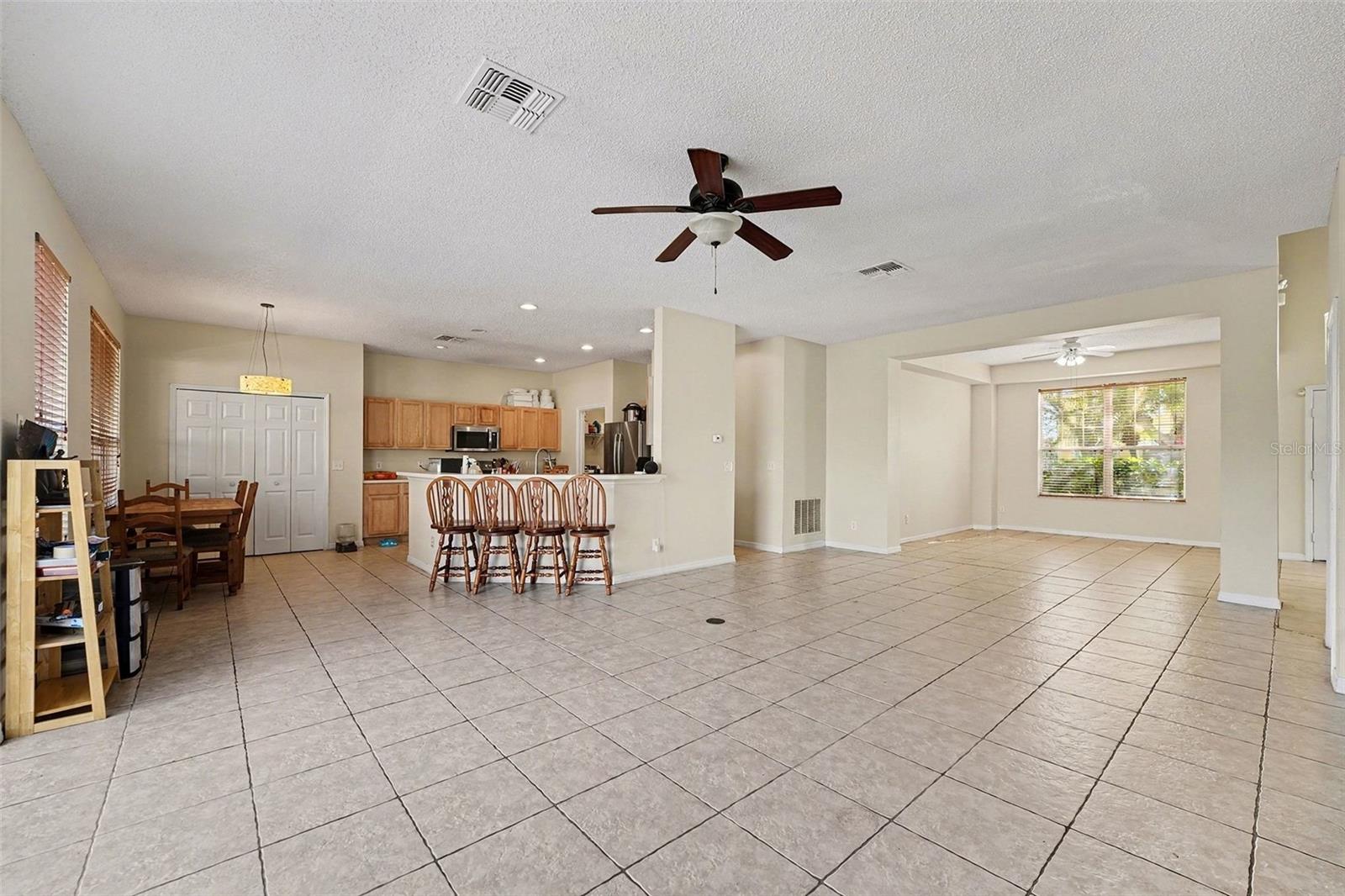 Image 4 of 34 For 8520 La Isla Drive