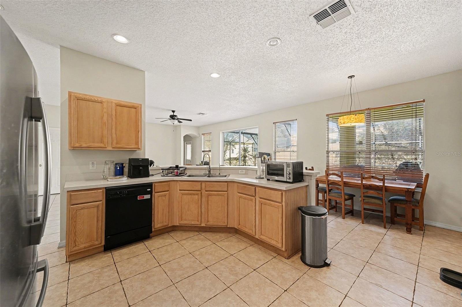 Image 7 of 34 For 8520 La Isla Drive