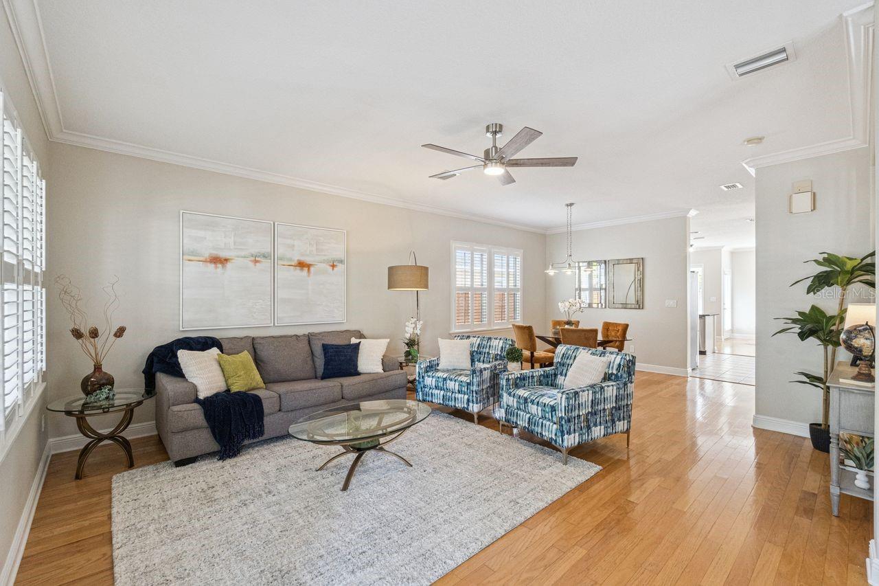 Image 4 of 36 For 1812 Illinois Street