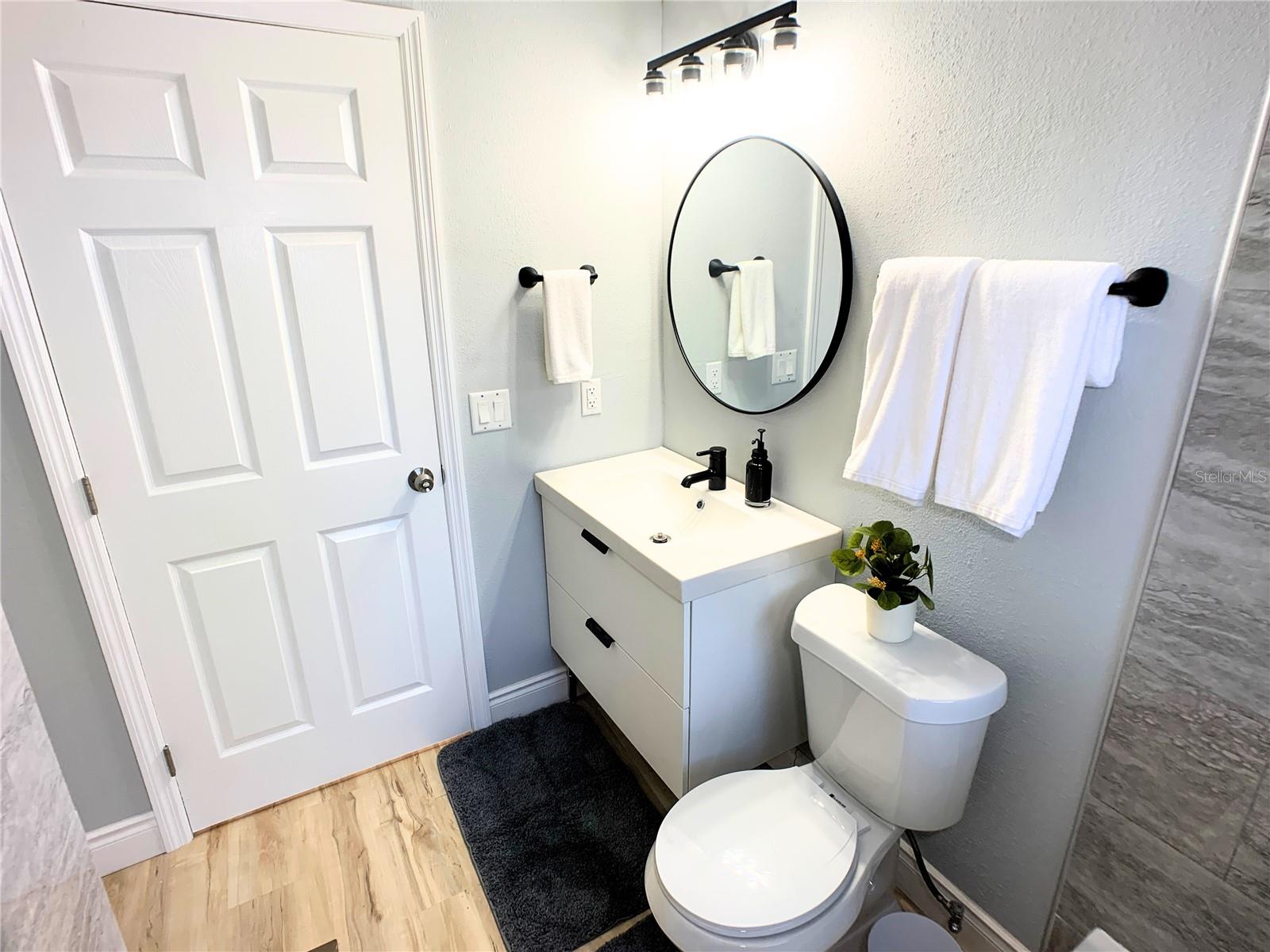 Image 26 of 32 For 1632 Gar Street