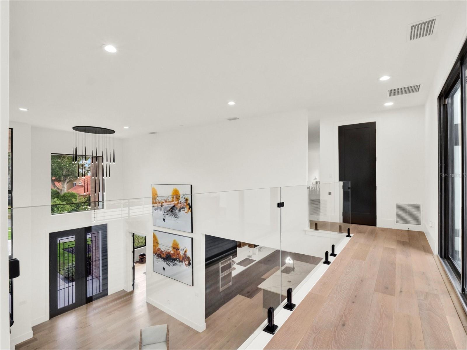 Image 33 of 67 For 9111 Mid Pines Court