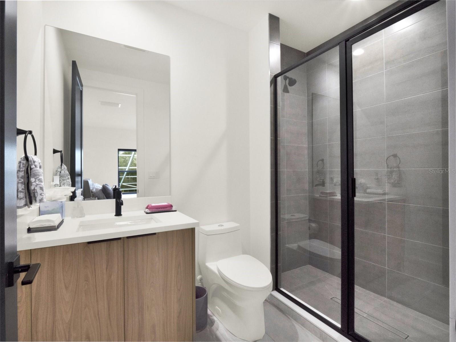 Image 35 of 67 For 9111 Mid Pines Court