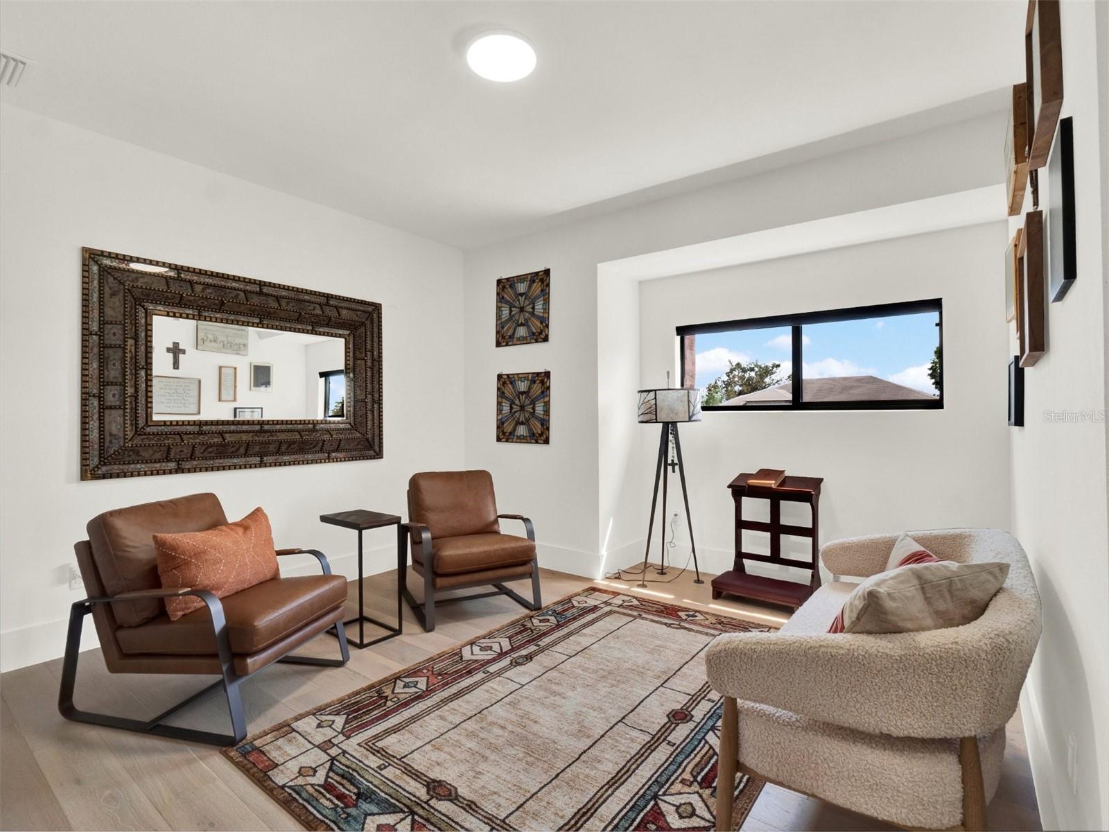 Image 38 of 67 For 9111 Mid Pines Court