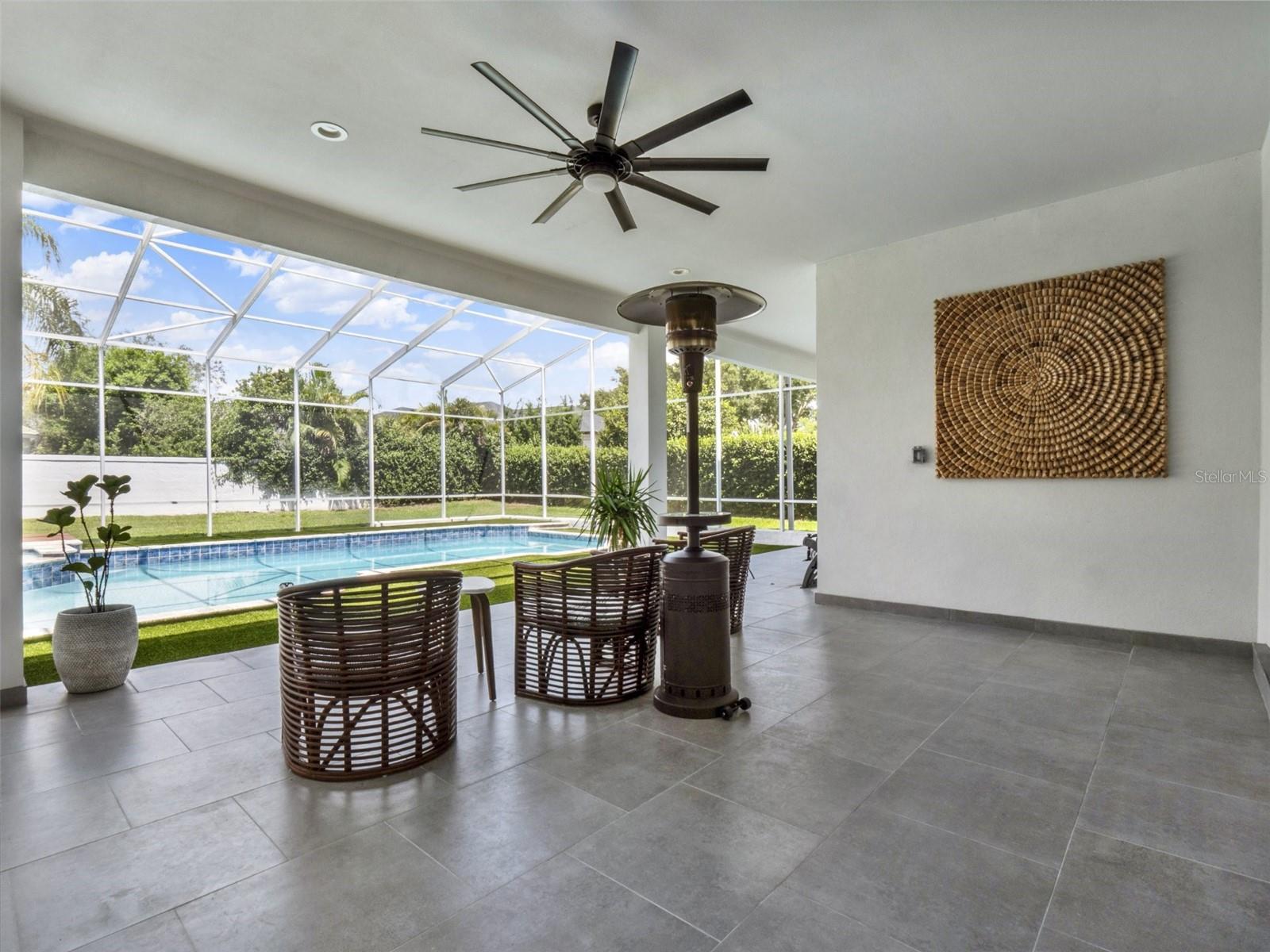 Image 41 of 67 For 9111 Mid Pines Court