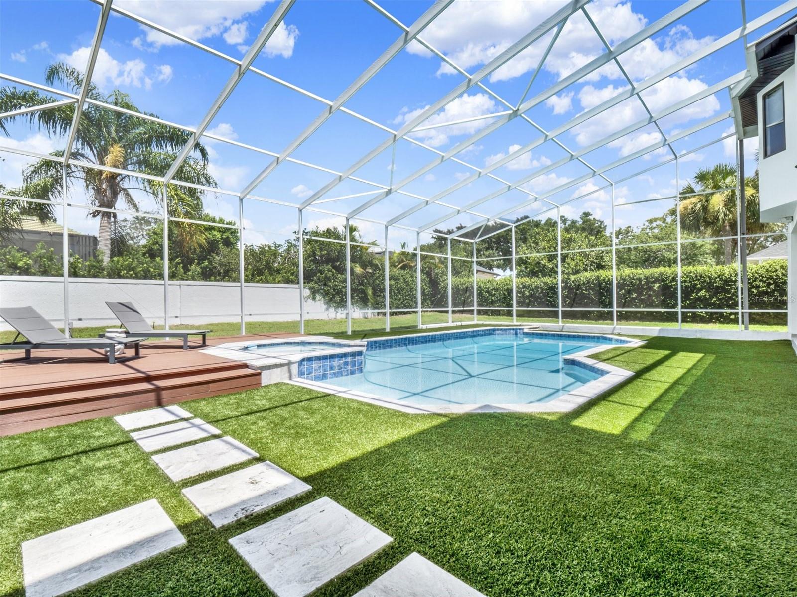 Image 48 of 67 For 9111 Mid Pines Court