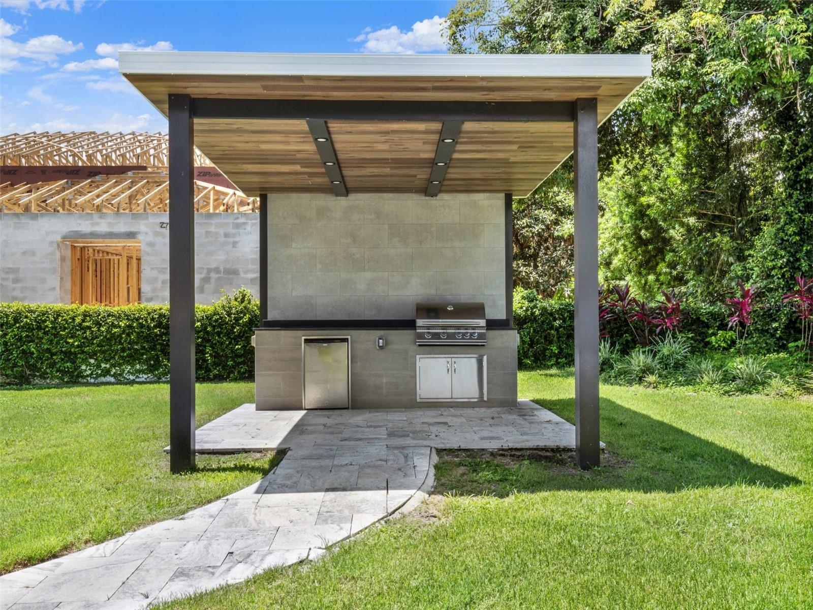 Image 50 of 67 For 9111 Mid Pines Court