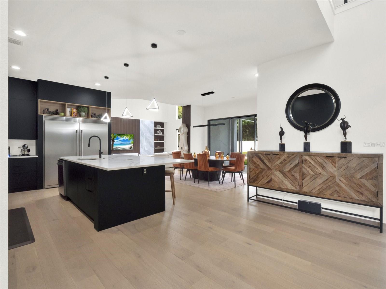 Image 6 of 67 For 9111 Mid Pines Court