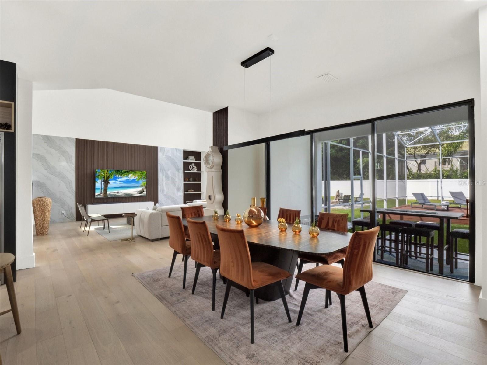 Image 9 of 67 For 9111 Mid Pines Court